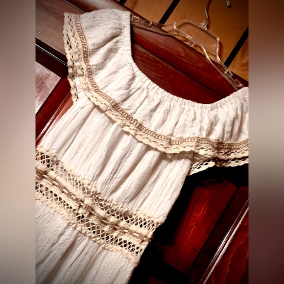 New NWT FRENCH WHITE BOHEMIAN COUNTRY OFF THE SHOULDER EMBROIDERED MAXI DRESS S - Picture 5 of 16